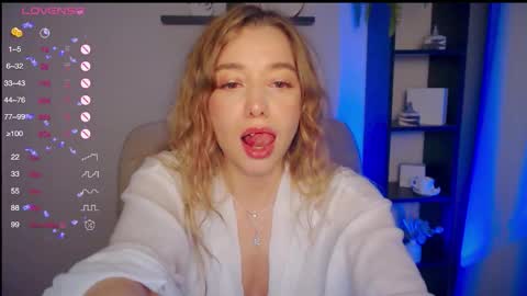 Snapshot of annvegga chatting on 09.25.25 Ann online show from 09.25.25