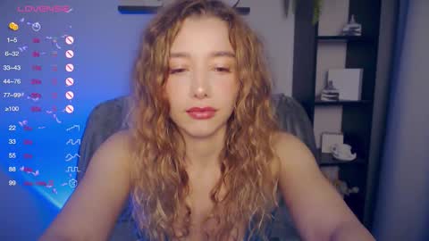 Snapshot of annvegga chatting on 10.06.25 Ann online show from 10.06.25