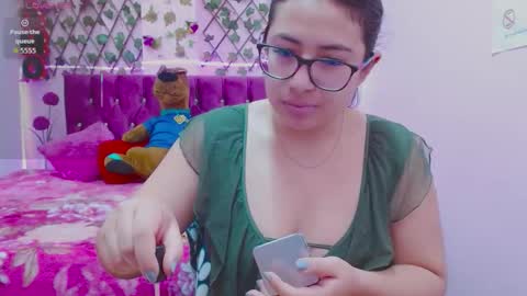Snapshot of anny___cute chatting on 09.20.25 anny___cute online show from 09.20.25