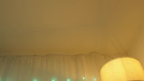 Anny online show from 12.04.25