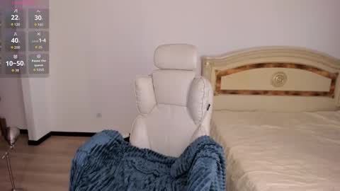 Anna online show from 10.30.25