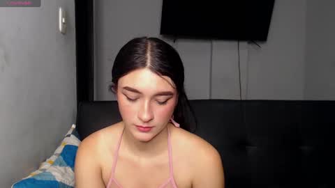Snapshot of anny_naf chatting on 09.11.25 Anny online show from 09.11.25