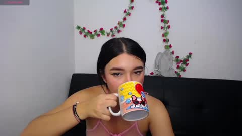 Anny online show from 04.28.26