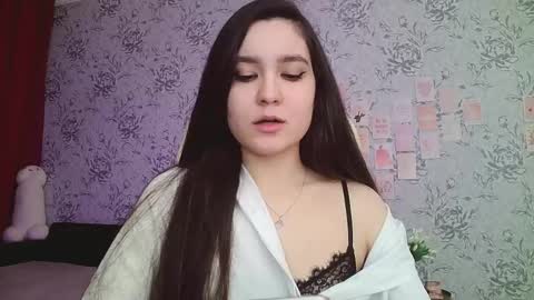 Annie online show from 02.14.25