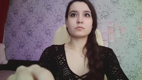 Annie online show from 02.28.25