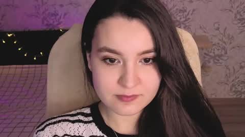 Annie online show from 04.25.26
