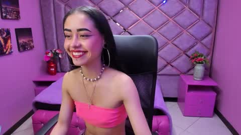 Snapshot of anny_swet chatting on 11.21.25 Anny online show from 11.21.25