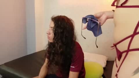 Anny And Roman online show from 10.24.25