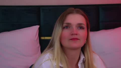 annyraii online show from 03.08.26