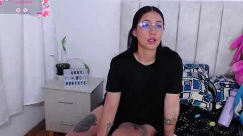 Anny online show from 10.17.25