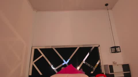 Anny online show from 02.06.25