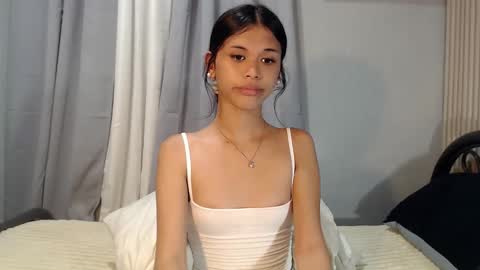 Snapshot of anok_yaii chatting on 05.22.26 anok_yaii online show from 05.22.26