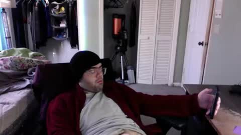 Snapshot of anonman12 chatting on 02.01.26 anonman12 online show from 02.01.26