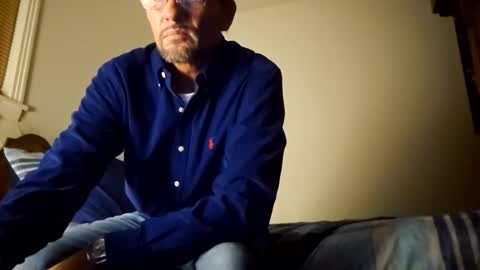 AnonaChris online show from 10.30.25