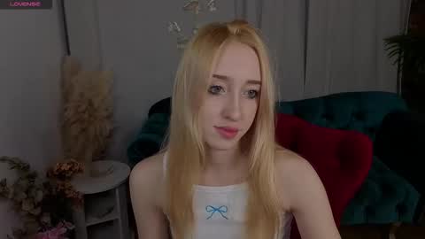 Anora online show from 02.03.26