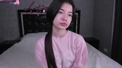 Anora  Emma online show from 03.10.26