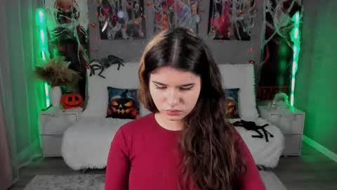 Anora online show from 10.14.25