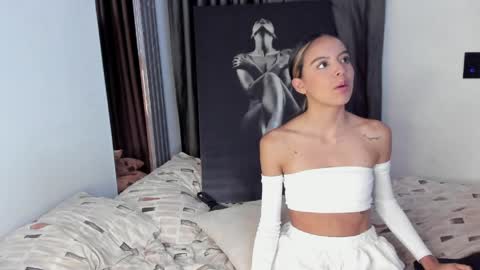 anotella_aa online show from 05.15.26