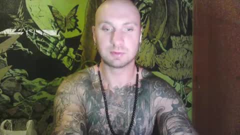 Snapshot of anotnio95 chatting on 02.17.25 maicol online show from 02.17.25