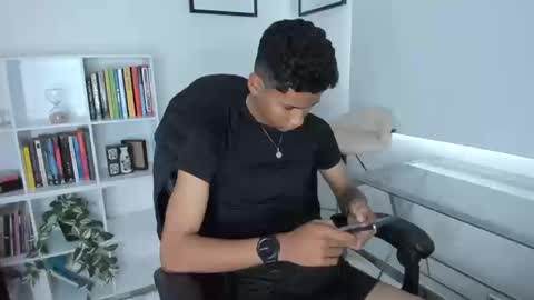 anozly online show from 03.18.26