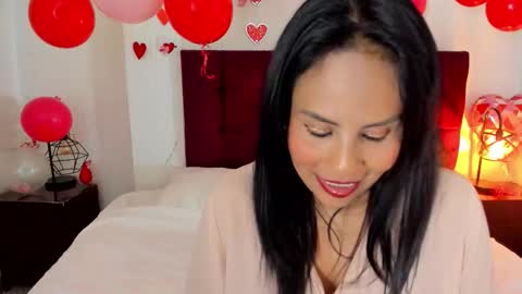 Anthonelaa   online show from 02.26.26