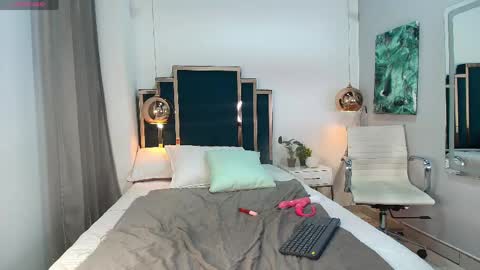 Anthonelaa   online show from 06.03.26