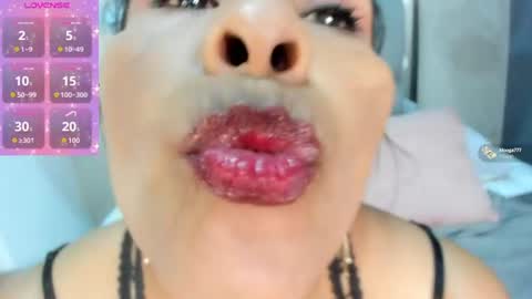 Anthonelaa   online show from 06.15.26