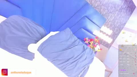 anthonelaDuque online show from 03.05.26