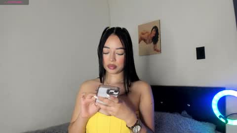 Anthonella online show from 04.28.26