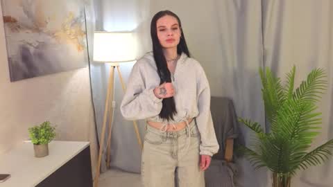 Snapshot of anthonyblazon chatting on 02.14.26 Alice online show from 02.14.26