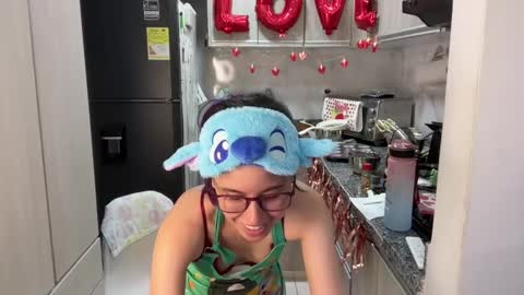 Snapshot of anto_sweet18 chatting on 02.14.25  My birthday is on december 2nd surprise me with a gift from my amazonlist online show from 02.14.25