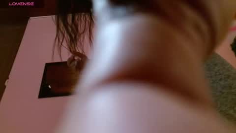 Snapshot of antolyh_c chatting on 01.11.25 antolyh_c online show from 01.11.25