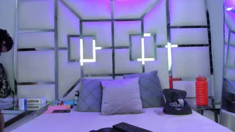 AntonelaBlaze online show from 04.15.26