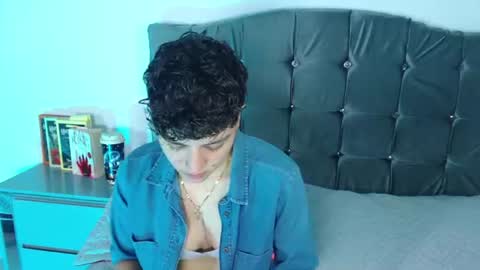 Snapshot of antonella_cruz02 chatting on 07.14.26 anto ford02 online show from 07.14.26