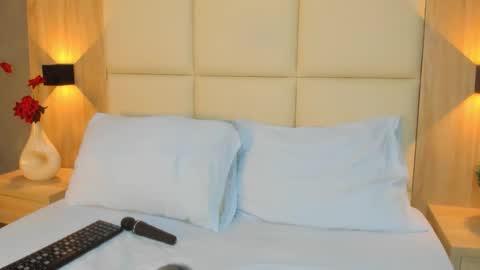 A N T O N E L L A  online show from 02.09.26