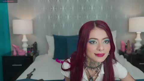 AntonellaEscudero online show from 06.16.26