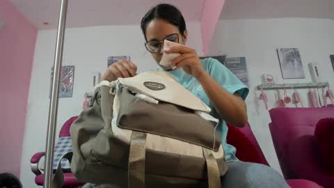 ANTONELLA online show from 09.18.25