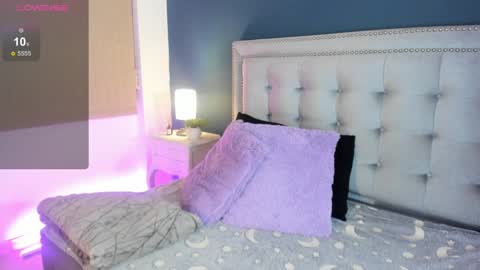 Snapshot of antonellaparker chatting on 12.22.24 Sarah online show from 12.22.24