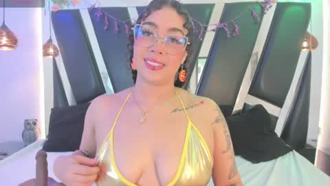 A N T O N E L L E  online show from 07.16.26