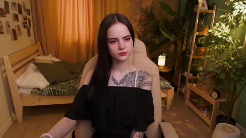 Mila online show from 04.02.26