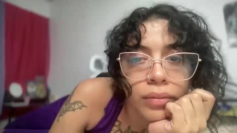 Snapshot of antoniabloom chatting on 12.19.25 Antonia online show from 12.19.25