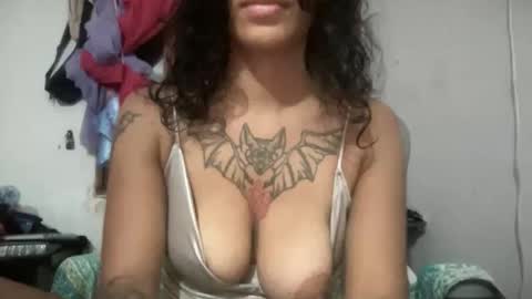 Snapshot of antoniabloom chatting on 05.26.26 Antonia online show from 05.26.26