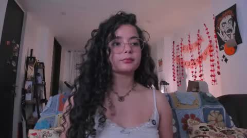 Antonia online show from 06.25.26