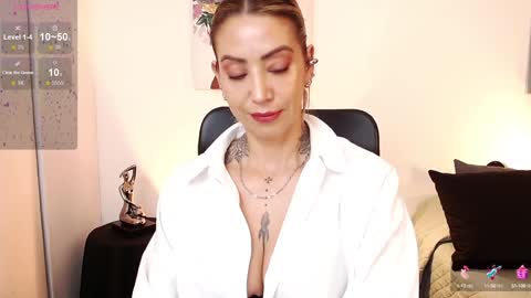 Snapshot of antoniavillamizar chatting on 02.04.25 Anto online show from 02.04.25