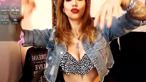 Snapshot of antoniavillamizar chatting on 02.12.26 Anto online show from 02.12.26