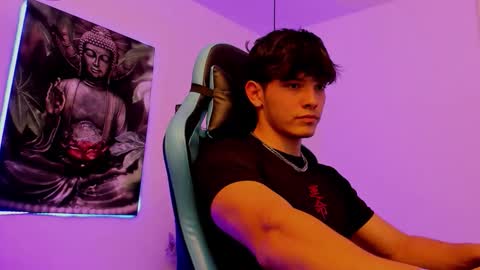 Snapshot of antonio_pascal_ chatting on 02.12.26 Antonio pascal online show from 02.12.26