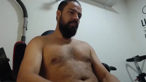 Snapshot of antony_36 chatting on 02.22.25 antony online show from 02.22.25