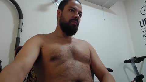 Snapshot of antony_36 chatting on 02.26.25 antony online show from 02.26.25
