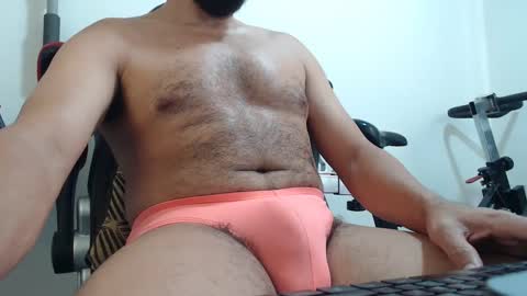 Snapshot of antony_36 chatting on 02.28.25 antony online show from 02.28.25