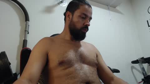 Snapshot of antony_36 chatting on 03.03.25 antony online show from 03.03.25